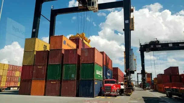Senado aprueba ley contra trabajo forzoso para impulsar exportaciones RD