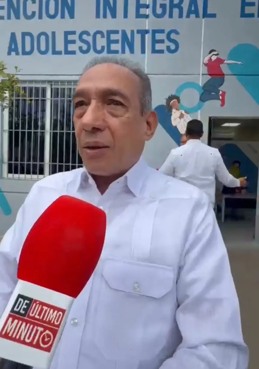 Demetrio Vicente desvincula su trayectoria profesional de centro en Samaná