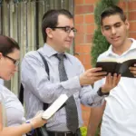 Testigos de Jehová actualizan su postura sobre componentes sanguíneos