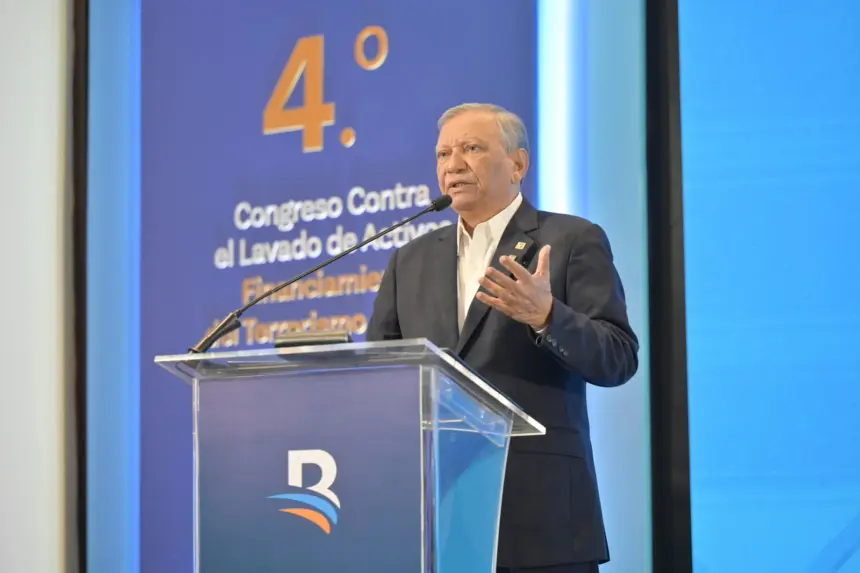 Banreservas lidera congreso contra lavado de activos y riesgos digitales