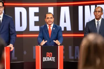 Rector del ITLA impulsa la inteligencia artificial en RD Debate 2026