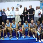 Gobierno inaugura moderno multiuso del Club Los Gladiadores en Guachupita