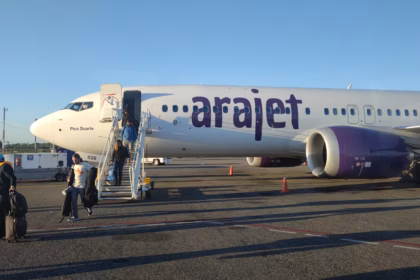 Vuelo de Arajet a Buenos Aires aterriza en Punta Cana por mantenimiento