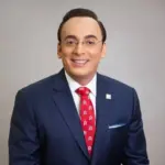 La Colonial eleva su calificación financiera con perspectiva positiva