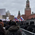 Rusia prohíbe protestas tras denuncias de fraude electoral en elecciones
