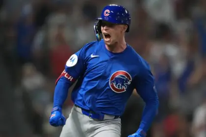 Pete Crow-Armstrong hace historia con los Cachorros al entrar al club 40-40