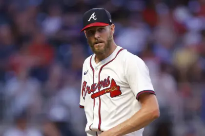 Chris Sale hace historia en MLB al alcanzar 200 ponches por novena vez