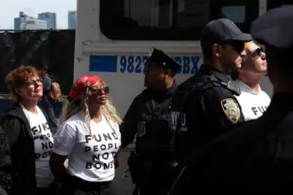 Susan Sarandon y Hannah Einbinder arrestadas en protesta contra Netanyahu