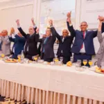 Abinader destaca logros de su gestión ante dirigentes del PRM en NJ