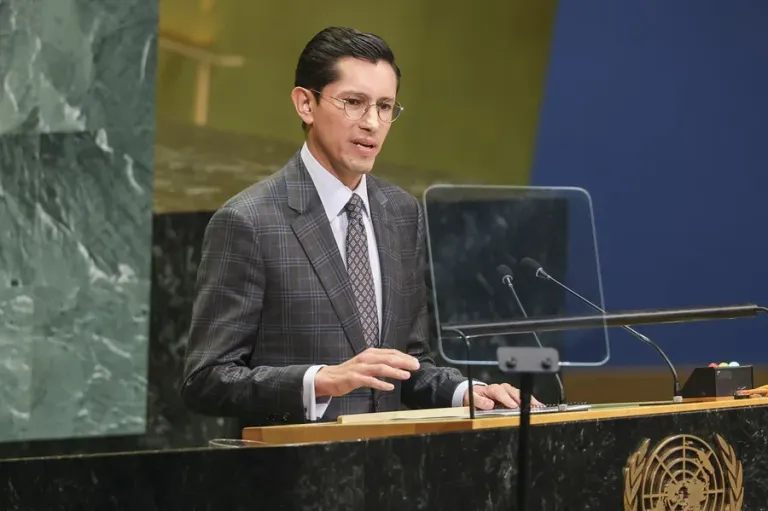 México exige renovar la ONU para frenar los conflictos globales