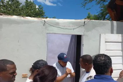 DASAC asiste familias afectadas por ventarrón en San Juan de la Maguana