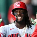 Elly De La Cruz hace historia con el 30-30 para los Rojos de Cincinnati
