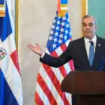 Abinader asegura aranceles de Trump se mantendrán para Latinoamérica
