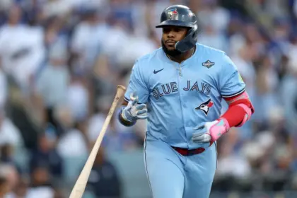 Vladimir Guerrero Jr. se disculpa con los Azulejos tras consejo de su padre