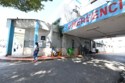 Cierran emergencia del Hospital Salvador Gautier por riesgo de derrumbe