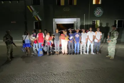 Ejército detiene a 15 haitianos indocumentados en Loma de Cabrera