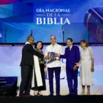 Comunidad Cristiana reconoce a Luis Abinader por apoyo a la Biblia