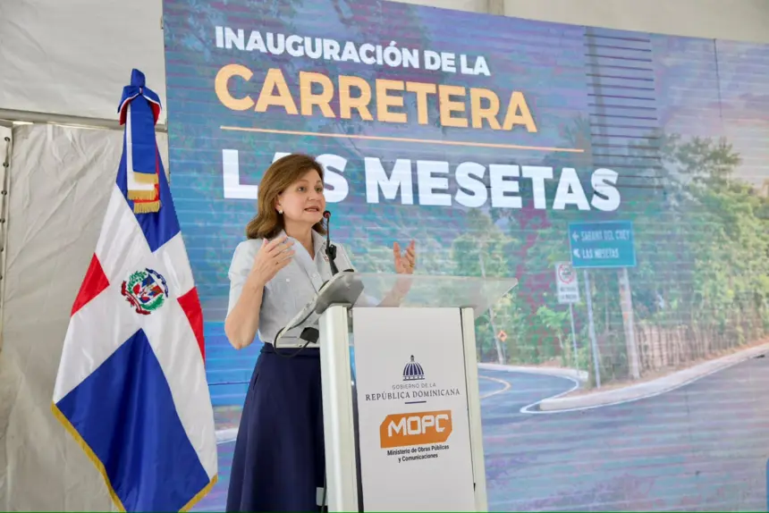 Raquel Peña inaugura nueva carretera Las Mesetas en El Seibo