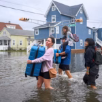 Nor’easter causa graves inundaciones y apagones en la costa este de EE. UU.
