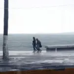 Huracán Polo y nueva depresión tropical mantienen en alerta a México