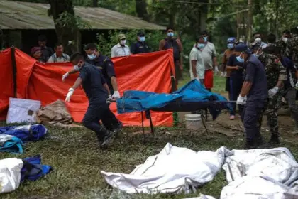 Avalancha en Nepal deja cuatro muertos y 12 desaparecidos en Himlung 19 Avalancha en Nepal deja cuatro muertos y 12 desaparecidos en Himlung