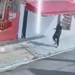 Atracan a madre de El Sujeto Oro 24 bajo engaño en Santo Domingo Este