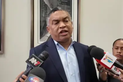 PLD defiende transparencia en su consulta interna ante dudas del padrón