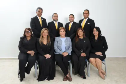 Virginia Laureano asume presidencia del Colegio Dominicano de Odontología
