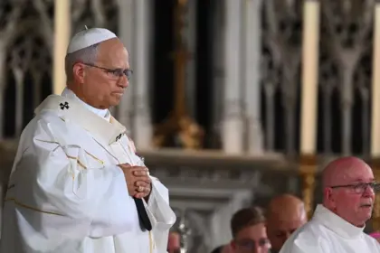 Papa León XIV reafirma compromiso de la Iglesia con víctimas de abusos