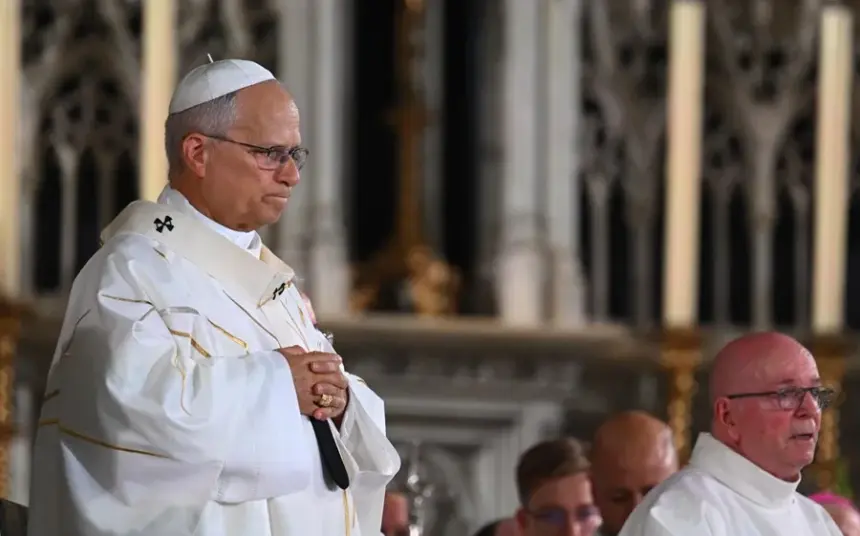Papa León XIV reafirma compromiso de la Iglesia con víctimas de abusos