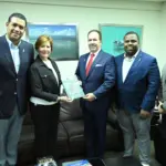 Funglode y la Universidad de Puerto Rico estrechan lazos de cooperación