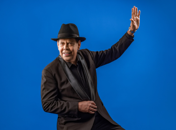 Fernando Villalona cerrará octubre con un gran concierto en Lungomare