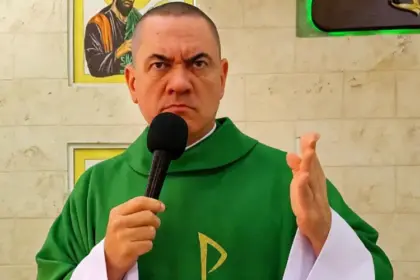 Sacerdote arremete contra legisladores por control de juegos de azar