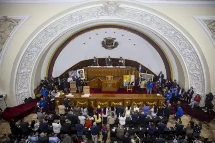 Asamblea Nacional de Venezuela inicia renovación del Supremo venezolano