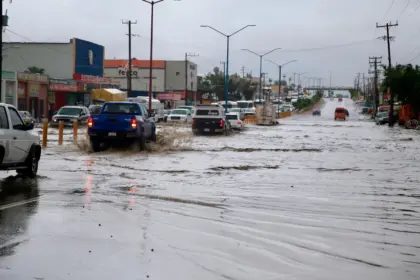 Tormenta Polo provoca graves inundaciones y damnificados en Sonora México