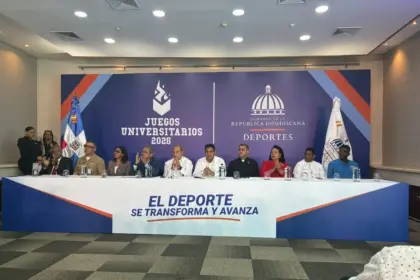 Kelvin Cruz inaugura Juegos Universitarios 2026 con 2,300 atletas
