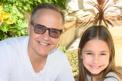 Fallece a los 13 años Fiona, hija del actor Chad Lowe por salud mental