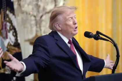Trump celebra el fin de la misión militar de EE.UU. en Irak como victoria