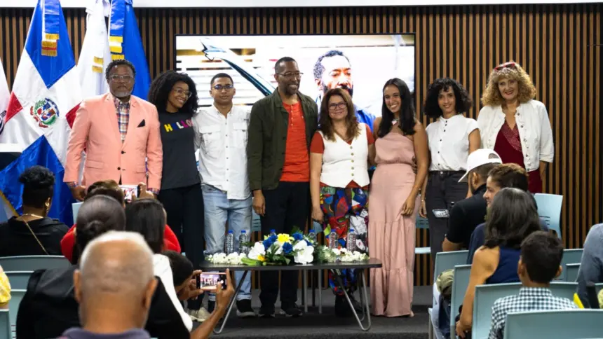 La Familia Espejo regresa a RTVD con una segunda temporada impactante