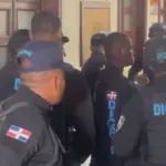 Dictan prisión preventiva a feminicida de Loyca Alvarado tras incidentes