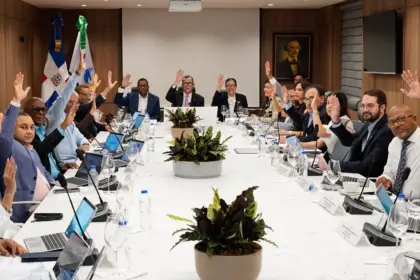 CNSS aprueba cobertura total para medicamentos de alto costo vía FOMAC