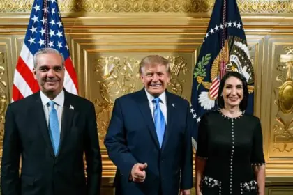 Abinader y Raquel Arbaje se reúnen con Donald Trump en Nueva York