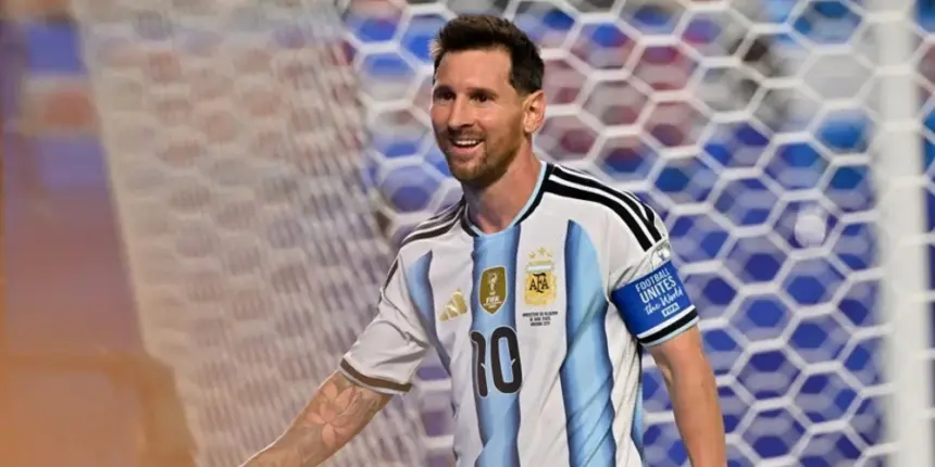 Lionel Messi llega a Rosario para su último partido con Argentina