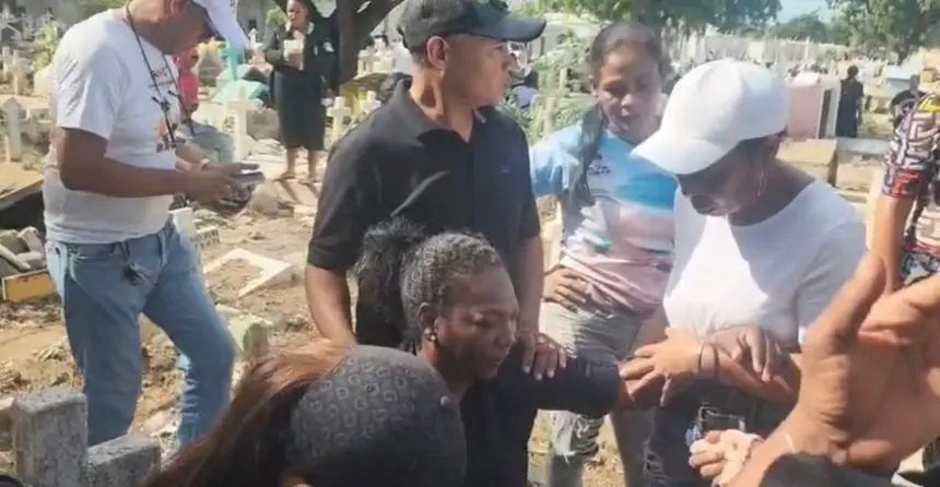 Sepultan a Nifi en Santiago bajo fuerte custodia y denuncias contra DICRIM