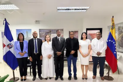 Reabre consulado dominicano en Caracas tras dos años de inactividad