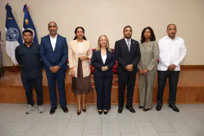UASD analiza retos del nuevo Código Penal dominicano con expertos