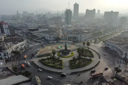 Lima: el caos político de una ciudad con 43 alcaldes independientes