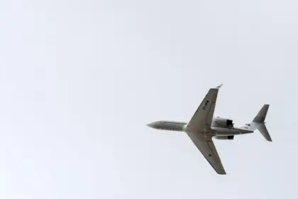Búsqueda activa de avión desaparecido con seis personas en Massachusetts