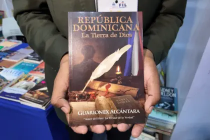 Éxito en ventas y gran asistencia marcan la Feria Internacional del Libro