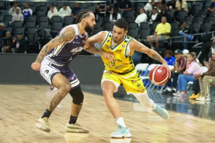 San Carlos logra su primera victoria en el TBS Distrito 2026